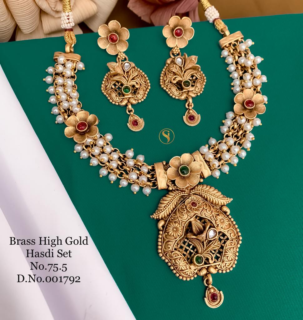 179 BH Designer Pearl Brass High Gold Hasadi Set Manufacturers
